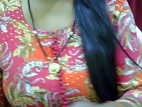 HOT-SEEMAA online show from October 2025 06:58:02 PM