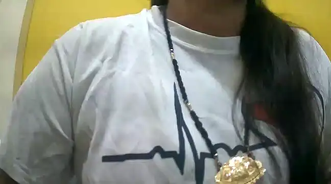 Snapshot of LOVE-SUSHILA chatting on February 2025 04:00:02 PM LOVE-SUSHILA online show from February 2025 04:00:02 PM