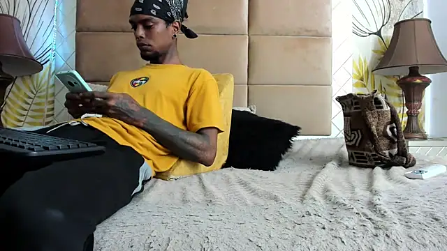 hot ebanospicy online show from February 2025 04:12:02 AM