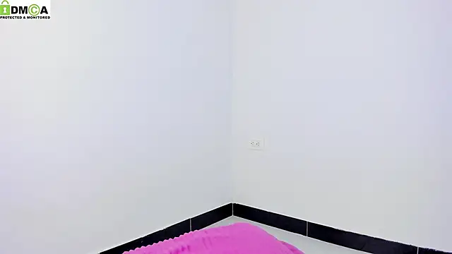 baby alee online show from November 2025 04:55:02 AM