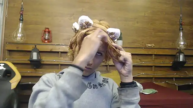 Snapshot of andy_staar chatting on November 2025 07:24:02 PM andy staar online show from November 2025 07:24:02 PM