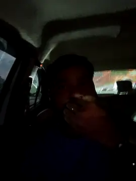 pintuS40 online show from October 2025 01:00:02 PM