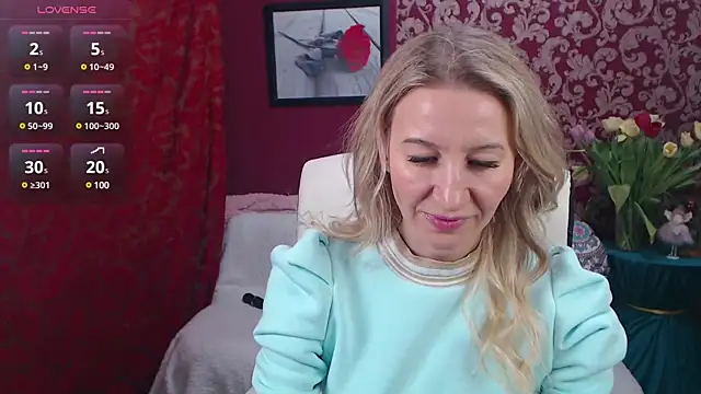 Snapshot of Sofia_Soul chatting on March 2025 06:23:01 PM Sofia Soul online show from March 2025 06:23:01 PM