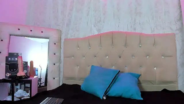 nova sex01 online show from November 2025 04:50:02 AM