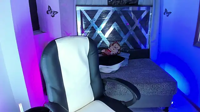 nova sex01 online show from June 2026 03:01:01 AM