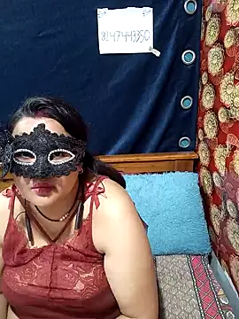 Snapshot of tina8th chatting on February 2025 05:51:02 PM tina8th online show from February 2025 05:51:02 PM