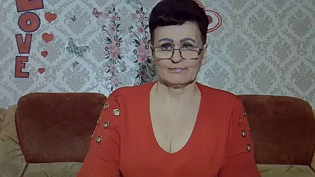 PaulaGolden online show from June 2026 04:42:02 PM