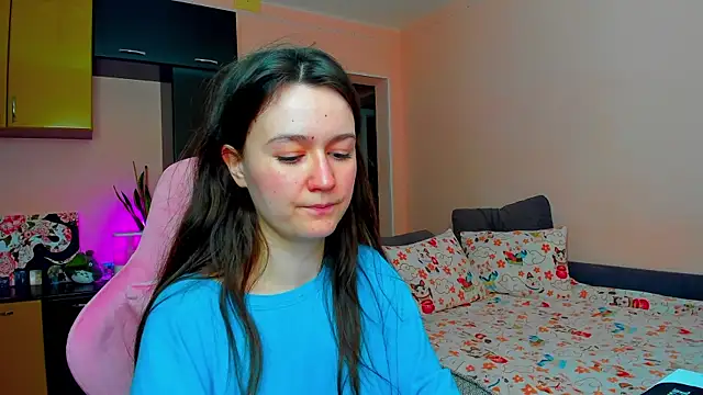 Snapshot of ameli_moon chatting on December 2025 11:38:02 AM ameli moon online show from December 2025 11:38:02 AM