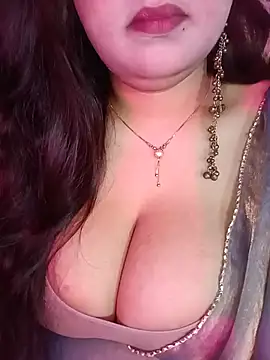 Suhanakhan00 online show from July 2026 09:02:02 AM