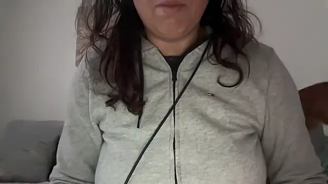 Serena 4you online show from November 2025 04:13:02 PM