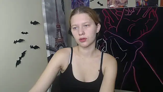 StellaCRL online show from November 2025 07:20:01 AM