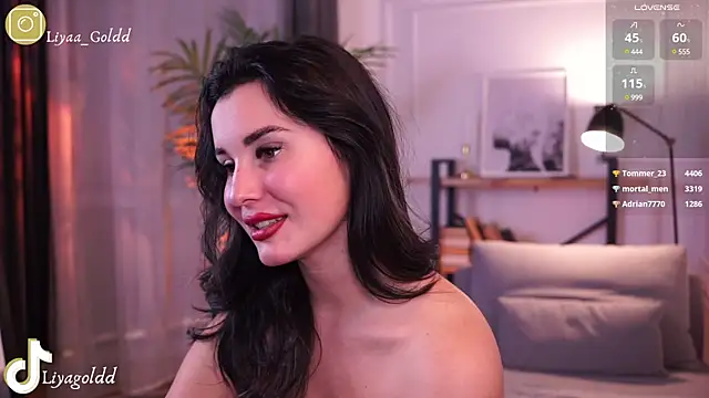 Snapshot of Liya_Gold_ chatting on December 2024 11:36:02 PM Liya Gold online show from December 2024 11:36:02 PM