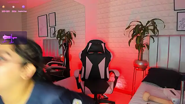 Lizzie-Evans online show from February 2026 12:12:01 PM