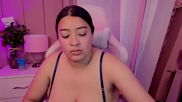 MollyBigBoobs12 online show from March 2026 08:15:02 PM