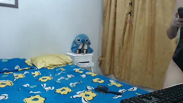 SaraStoneCute online show from June 2026 06:51:02 PM