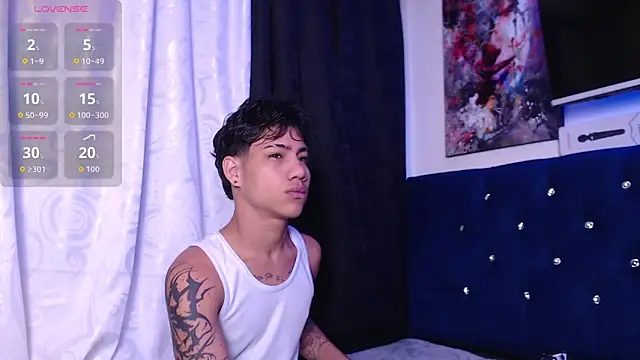 Snapshot of Sexys_Boys_Hot1 chatting on November 2025 03:17:02 AM Sexys Boys Hot1 online show from November 2025 03:17:02 AM