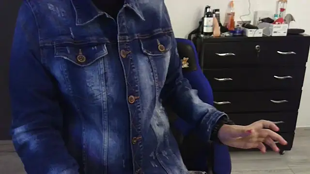 thomascooper7 online show from January 2025 10:19:01 PM