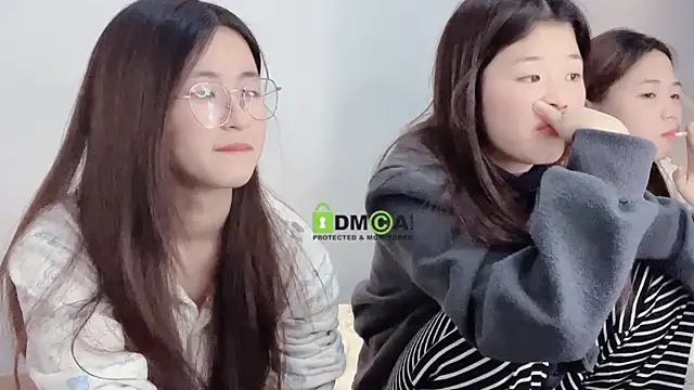 MM YY SS online show from December 2024 02:17:02 PM