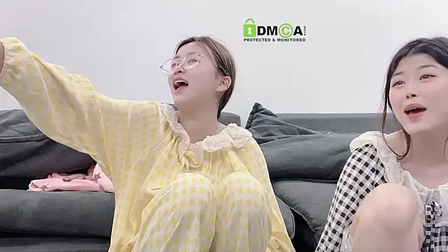 MM YY SS online show from March 2025 08:37:02 PM