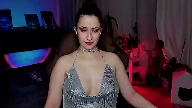 annallurings online show from March 2025 03:28:02 PM