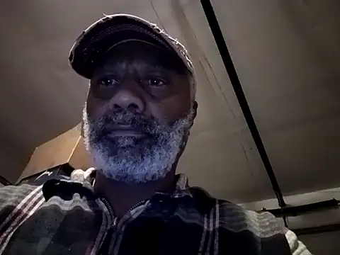 Snapshot of yasohw chatting on December 2024 03:33:02 AM yasohw online show from December 2024 03:33:02 AM