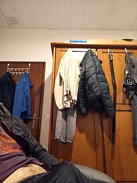 Snapshot of Brucekind chatting on March 2026 04:42:01 PM Brucekind online show from March 2026 04:42:01 PM