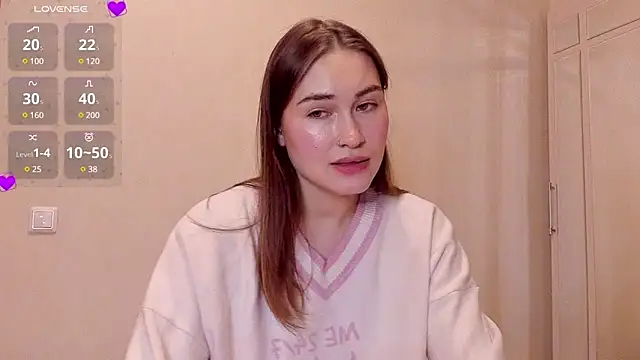 Snapshot of sleeeep_y chatting on January 2025 01:31:02 AM sleeeep y online show from January 2025 01:31:02 AM