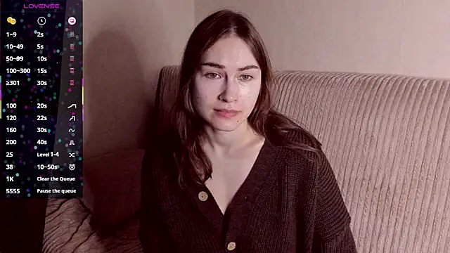 Snapshot of sleeeep_y chatting on October 2025 05:40:01 AM sleeeep y online show from October 2025 05:40:01 AM