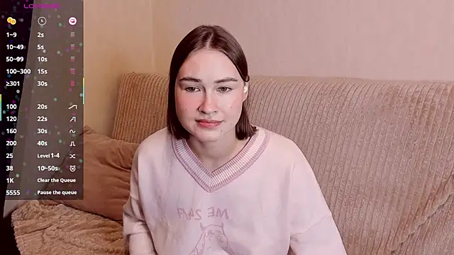 Snapshot of sleeeep_y chatting on December 2025 06:15:01 PM sleeeep y online show from December 2025 06:15:01 PM