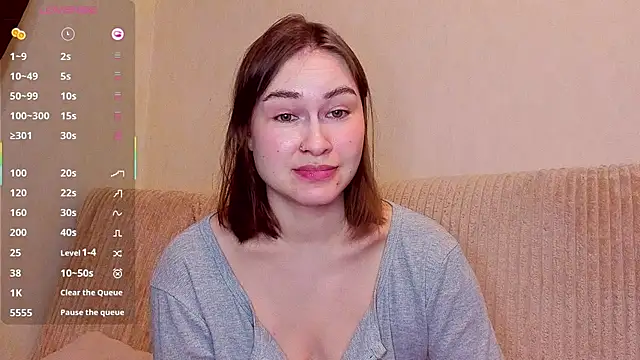 Snapshot of sleeeep_y chatting on April 2026 06:34:01 PM sleeeep y online show from April 2026 06:34:01 PM