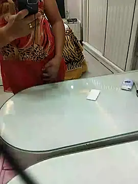 Snapshot of zebrawyzeb chatting on December 2024 04:46:02 PM zebrawyzeb online show from December 2024 04:46:02 PM