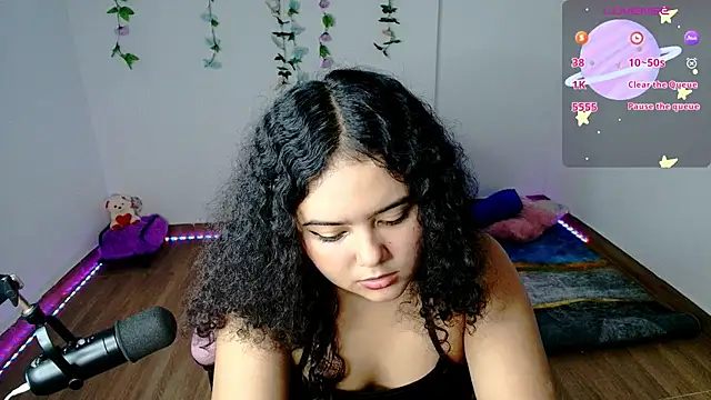 Dulce Julietha online show from March 2025 09:40:02 PM