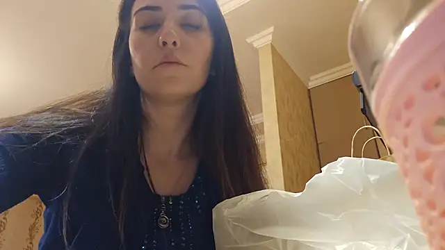 AlejandraDelaney online show from February 2025 04:10:02 PM