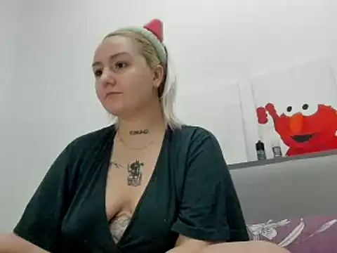 Debbie Taylor online show from February 2025 08:43:02 PM