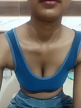 Snapshot of Rajni-Mehra chatting on September 2025 05:52:02 AM Rajni-Mehra online show from September 2025 05:52:02 AM
