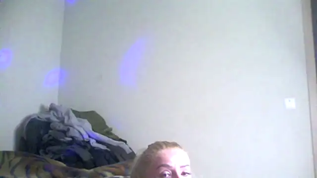 BrigitDani  online show from November 2025 01:11:01 PM