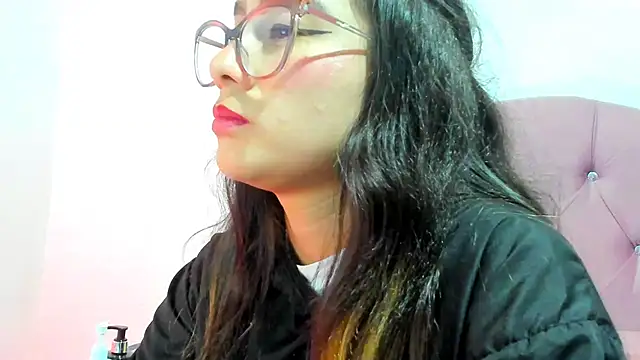 teffy lee online show from February 2025 08:26:02 PM