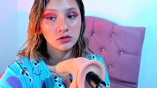 Mila nixon02 online show from March 2025 05:22:01 PM