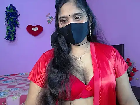 Hot Maleka online show from April 2026 04:43:02 PM