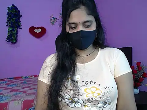 Hot Maleka online show from April 2026 05:45:02 PM