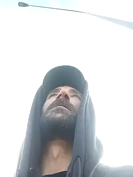 Snapshot of SlammyDjr chatting on January 2025 08:56:01 PM SlammyDjr online show from January 2025 08:56:01 PM