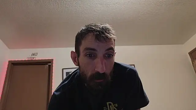 SlammyDjr online show from November 2025 11:41:01 PM