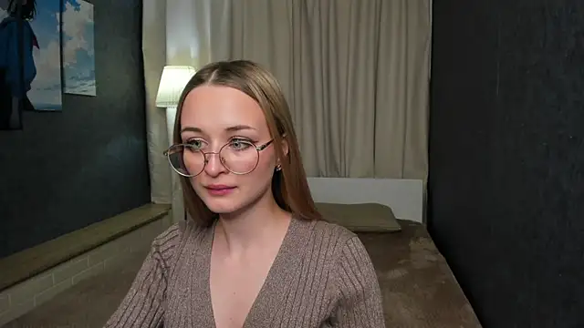 Tiffanyhunt online show from January 2025 03:18:01 PM