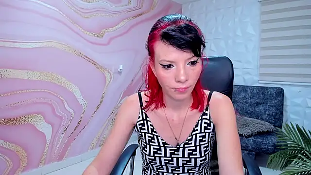 Snapshot of DanaaRey chatting on February 2025 11:36:02 AM DanaaRey online show from February 2025 11:36:02 AM