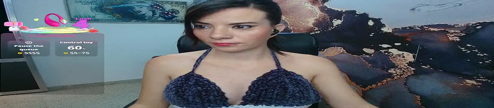 Snapshot of DanaaRey chatting on October 2025 04:38:02 PM DanaaRey online show from October 2025 04:38:02 PM