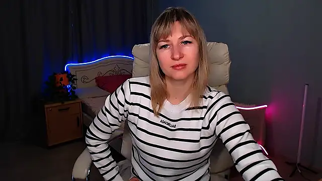 Snapshot of Incredible_Ariela chatting on December 2024 10:38:02 AM Incredible Ariela online show from December 2024 10:38:02 AM