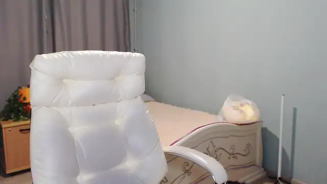 Snapshot of Incredible_Ariela chatting on January 2025 11:56:02 AM Incredible Ariela online show from January 2025 11:56:02 AM
