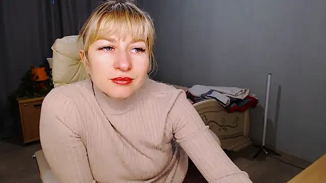 Snapshot of Incredible_Ariela chatting on January 2025 10:21:02 AM Incredible Ariela online show from January 2025 10:21:02 AM