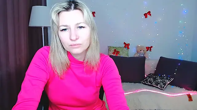 Snapshot of Incredible_Ariela chatting on February 2025 11:53:01 AM Incredible Ariela online show from February 2025 11:53:01 AM