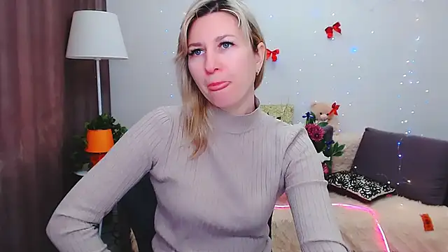 Snapshot of Incredible_Ariela chatting on February 2025 10:21:01 AM Incredible Ariela online show from February 2025 10:21:01 AM